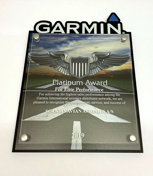 Garmin; Platinum Award; 